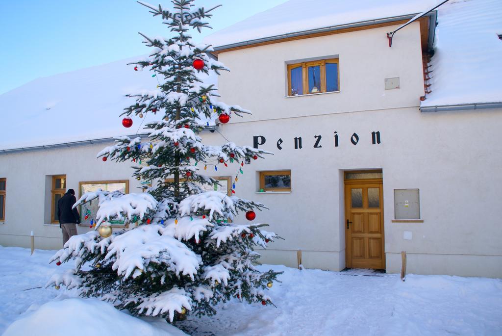 Penzion U Cerneho Potoka Nová Lhota Exterior foto