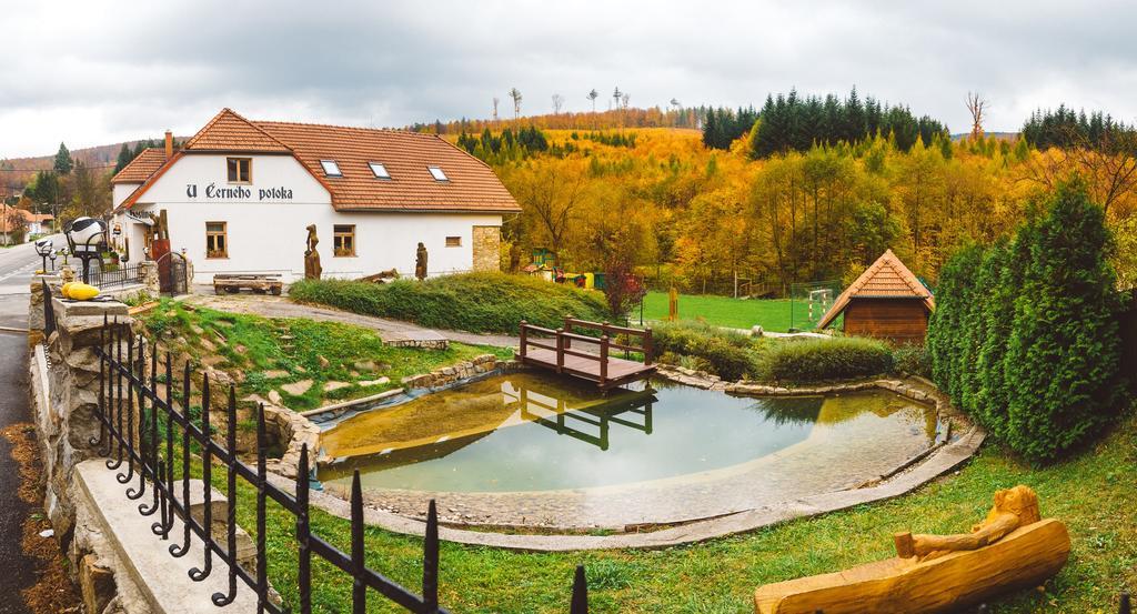 Penzion U Cerneho Potoka Nová Lhota Exterior foto